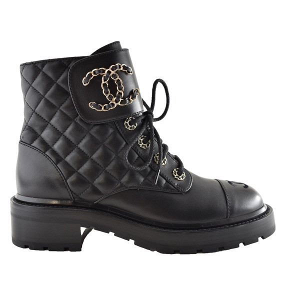 Chanel 21A Black Quilted Gold CC Chain Combat Lace Up Tie Ankle Short Boots 39 - Picture 1 of 15
